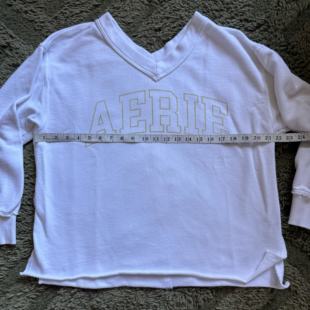 Aerie Wonder Oversized V-Neck Sweatshirt - Picture 4 of 7